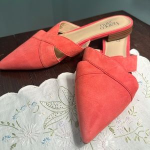 Franco Sarto Suede slides